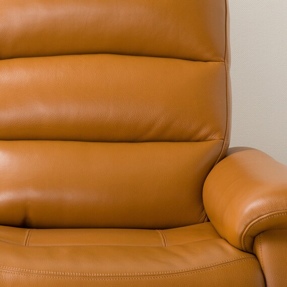 家具店員レビュー】ニトリ電動ソファ『Nビリーバ2 厚革』の